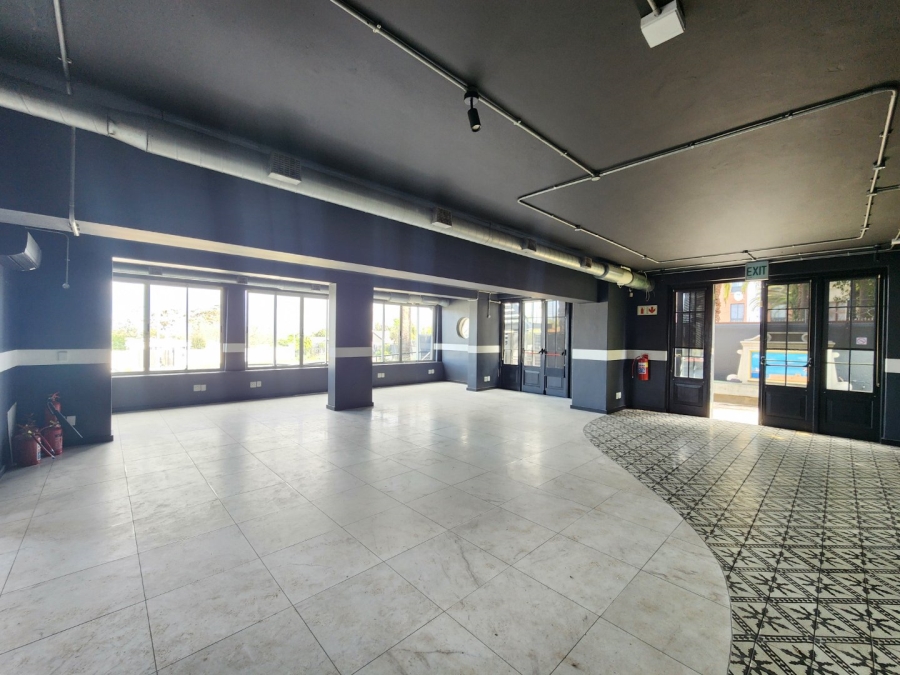 To Let commercial Property for Rent in Somerset West Western Cape